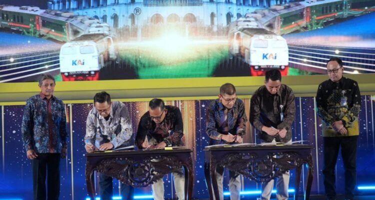 MOU KAI dan BPN Jateng Penandatangan MoU PT Kereta Api Indonesia (Persero) Daerah Operasi 6 Yogyakarta dengan Kantor Wilayah Badan Pertanahan Nasional (BPN) Jawa Tengah di Semarang, Senin (11/5/2026). Dok. Istimewa
