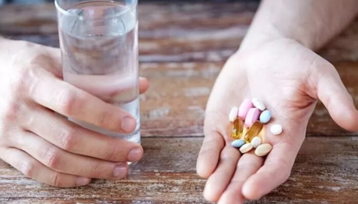 Bahaya Fatal! Jangan Asal Hentikan Konsumsi Antibiotik Meski Gejala Mulai Membaik